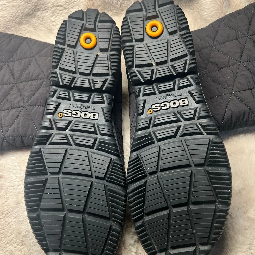 Bogs Women's Snowday Tall Boot Size 11 no insoles